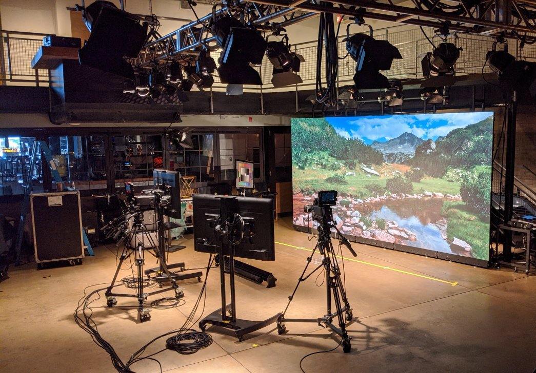 Top 8 Questions to Ask When Choosing a Virtual Event Platform