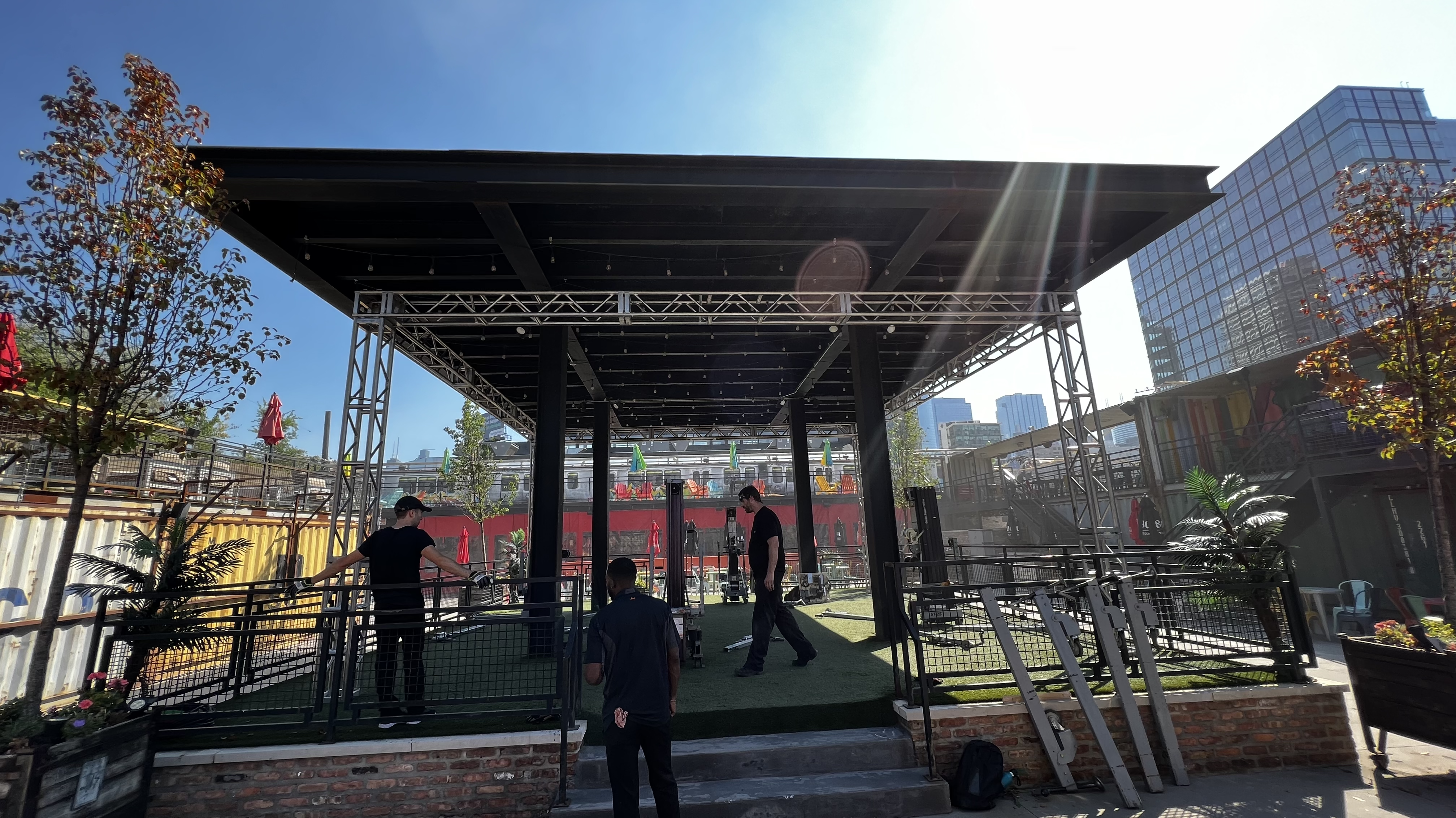 FanDuel Cube being assembled by AV Chicago team.